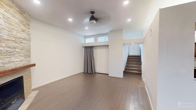 Foto del edificio - Beautiful 2-Bed/2-Bath Condo