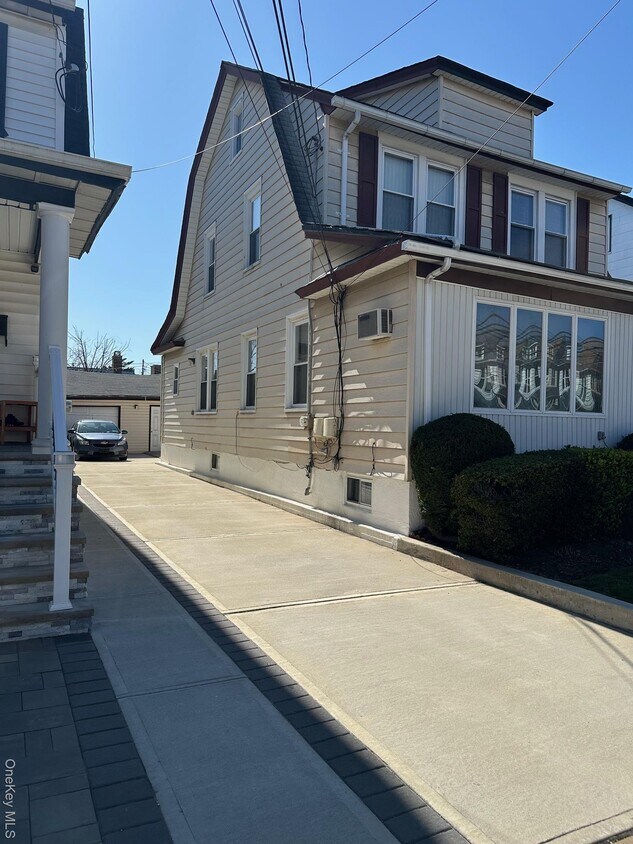 Foto del edificio - 7 Starks Pl