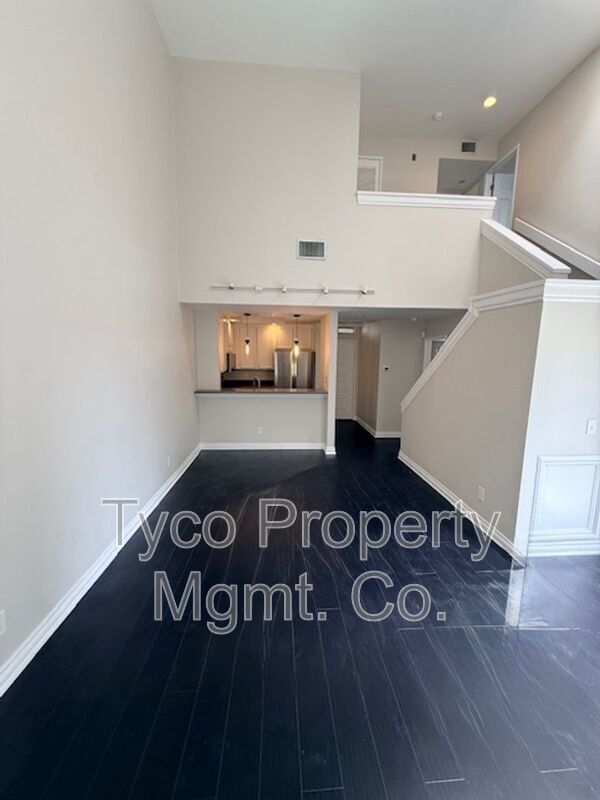 Foto del edificio - 2202 River Run Dr