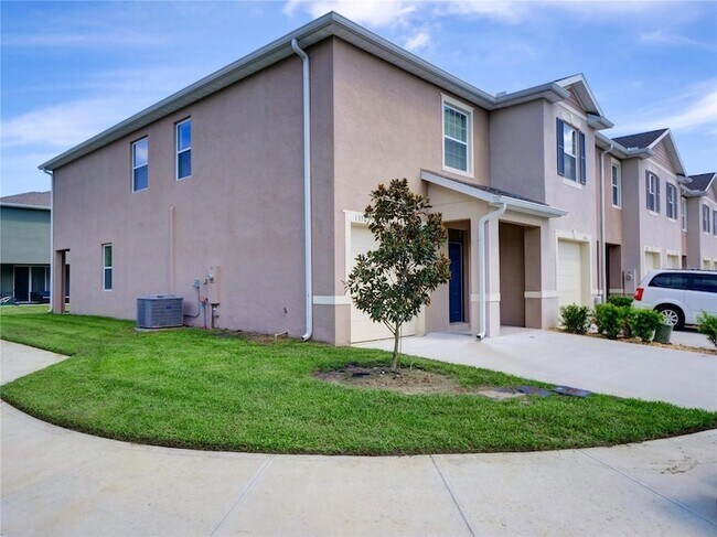 Building Photo - 1350 Yellow Finch Drive