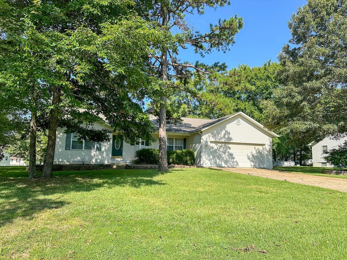 Primary Photo - Beautiful 3 bedroom 2 bath home in Still C...