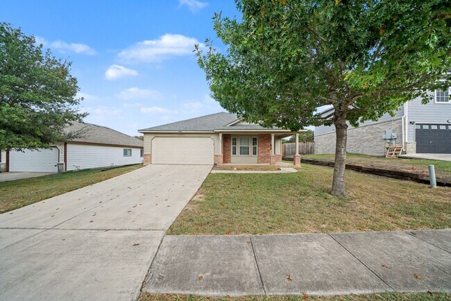 Foto del edificio - Charming Single-Story in Cibolo - Realtor Commission: $500