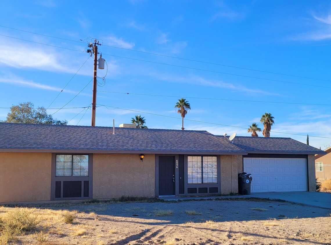 Primary Photo - You will love this 2 bedroom 1.5 bath in 2...