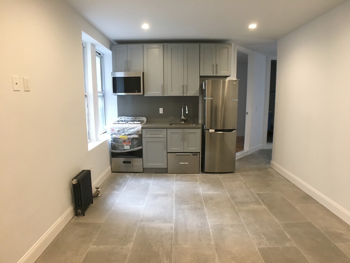 Foto principal - 221 Atlantic Ave