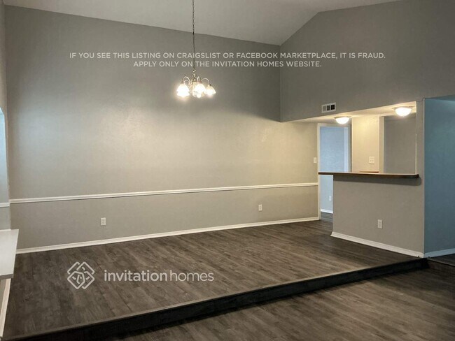 Building Photo - 421 Kingsbridge Dr