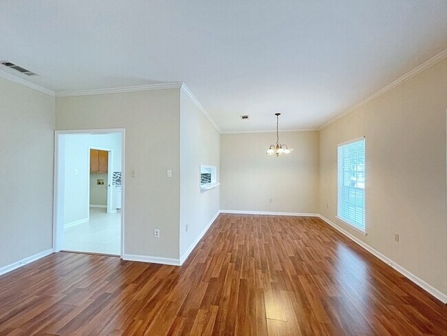 Foto del edificio - 3 Bedroom House In Shenandoah North