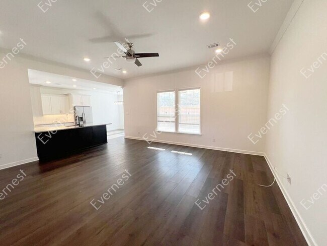 Building Photo - 919 Villa Vista Loop