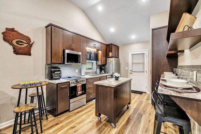 Foto del edificio - 1738 11th Ave