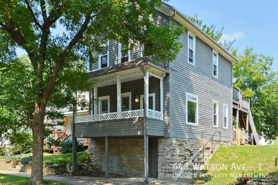 Primary Photo - 643 Watson Ave