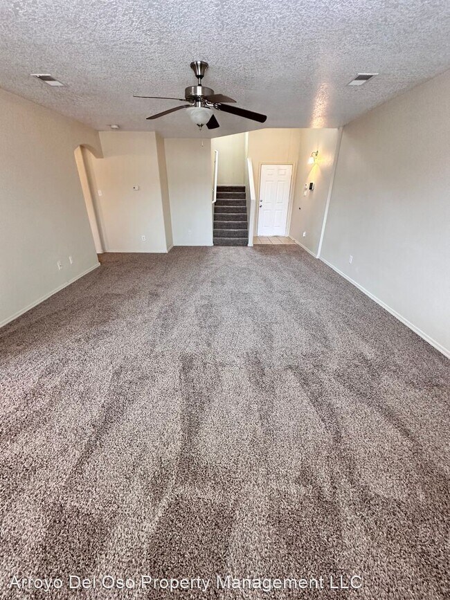 Foto del edificio - 3 br, 3 bath House - 790 Purple Aster Aven...