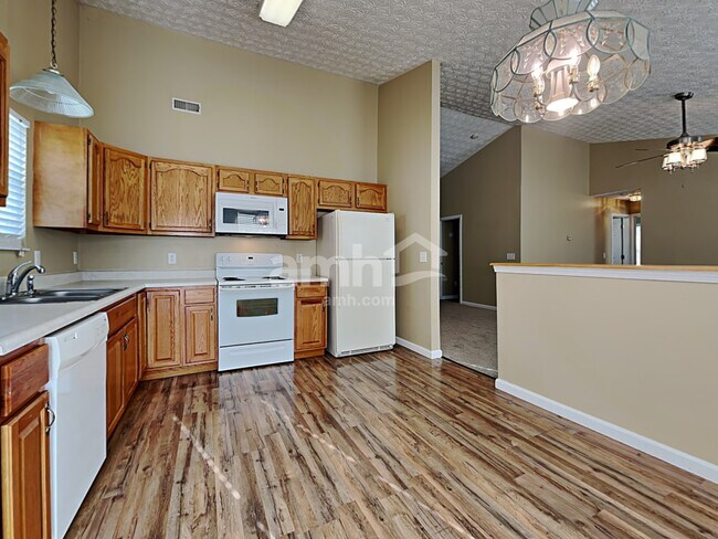 Foto del edificio - 2855 Greystoke Dr