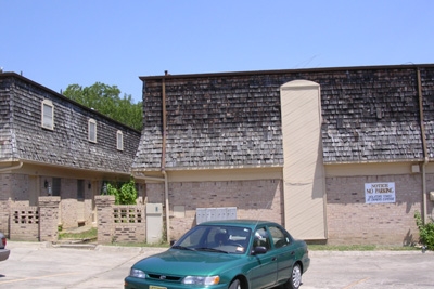 Primary Photo - Riviera Apartments