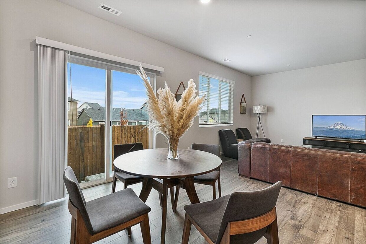 Foto principal - 10715 186th St Ct E