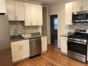 Building Photo - 42 Monadnock St