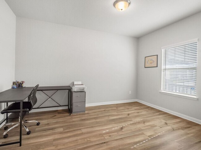 Foto del edificio - 29339 Frontier Wy