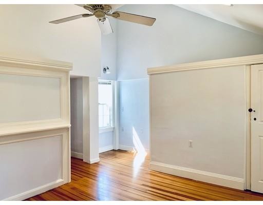 Building Photo - 17 Hardy St