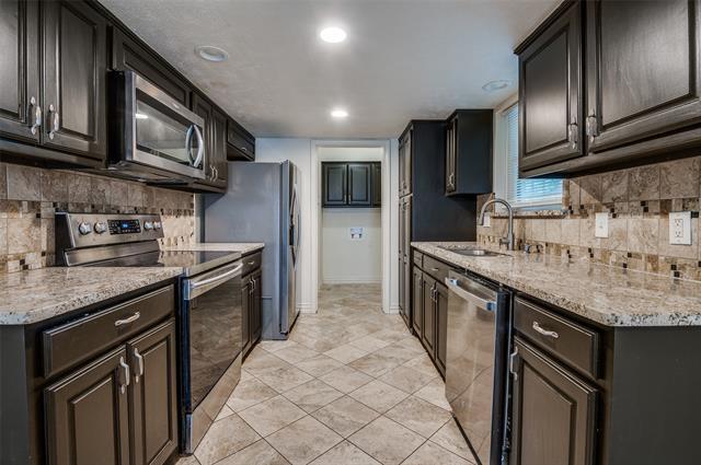 Building Photo - 3346 Willow Crest Ln