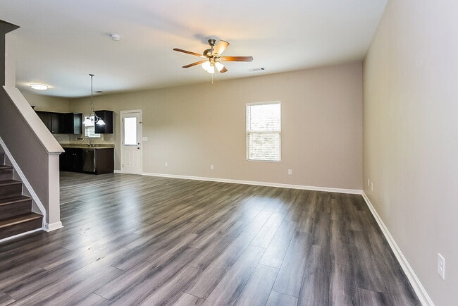 Building Photo - 481 Scotland Dr