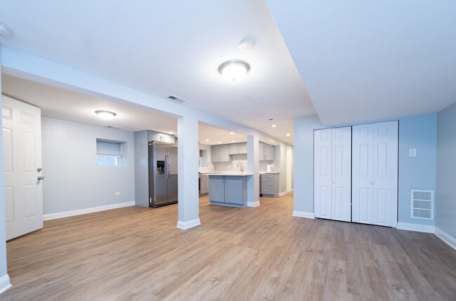 Foto del edificio - 4807 N Paulina St