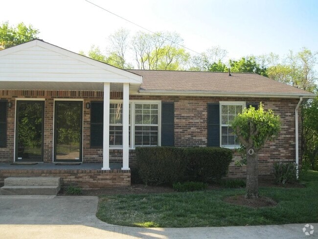 Building Photo - 7240 Old Harding Pike