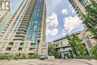 Building Photo - 225-225 Sherway Gardens Rd