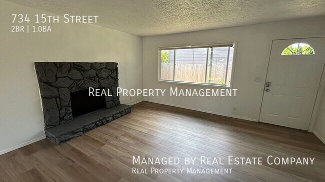 Foto del edificio - 734 15th St