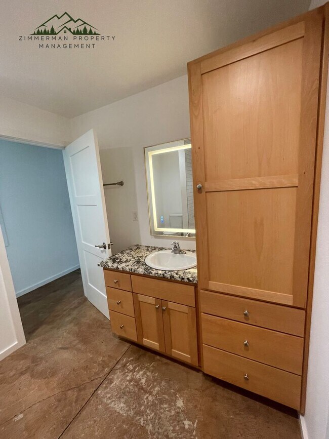 Foto del edificio - Brand New 1 Bed + Loft | Modern Finishes | In-Unit W/D