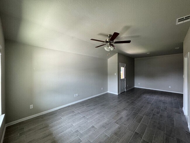 Building Photo - 1616 Indian Trail