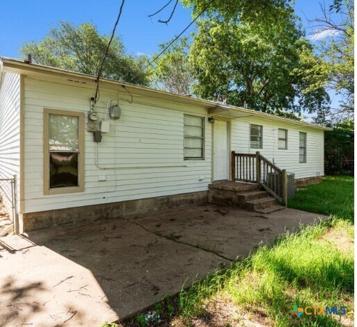 Building Photo - 1004 S 5th St