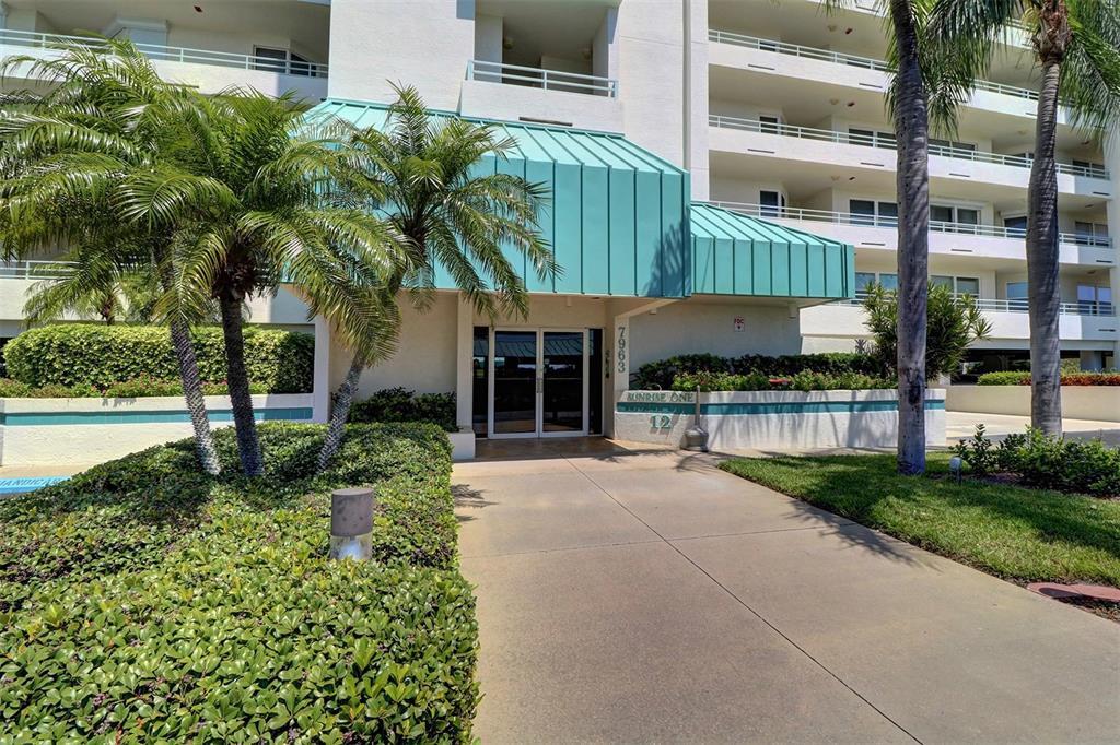 7963 Sailboat Key Blvd S Unit 207, South Pasadena, FL 33707 Condo for