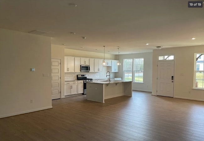 Building Photo - 3006 Gammon Aly