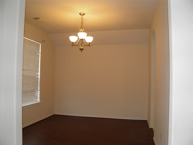 Building Photo - 6403 Bonnie Chase Ln