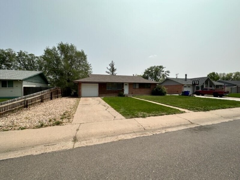 2446 25th Ave, Greeley, CO 80634 House for Rent in Greeley, CO
