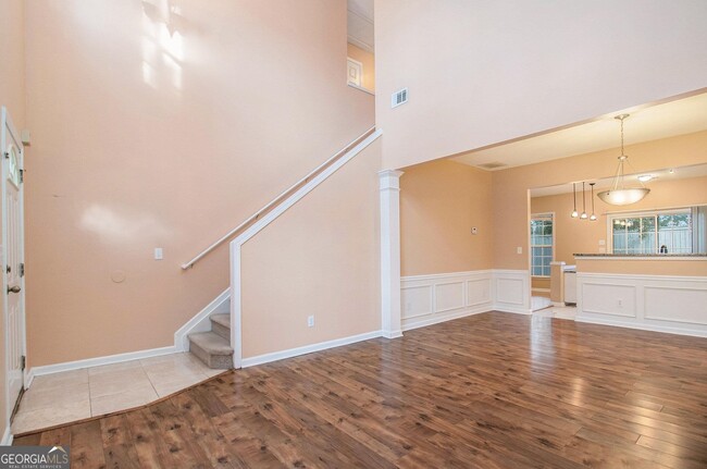 Building Photo - 5362 Medlock Corners Dr