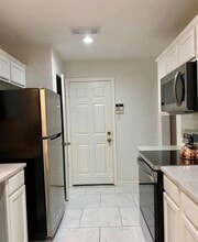 Building Photo - 1102 Cleveland St