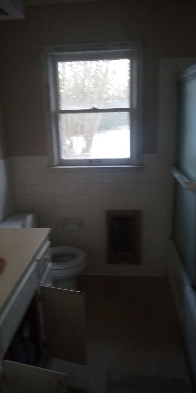 Foto del edificio - 468 Sunset Dr