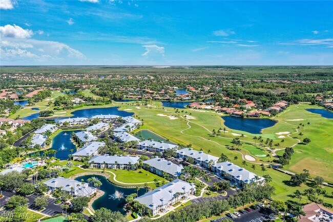 Foto del edificio - 7955 Mahogany Run Ln