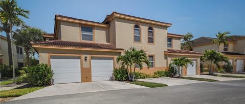 Foto del edificio - 15561 Bellamar Dr