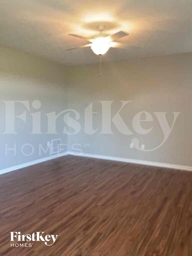 Foto del edificio - 5602 Tarboro Pl