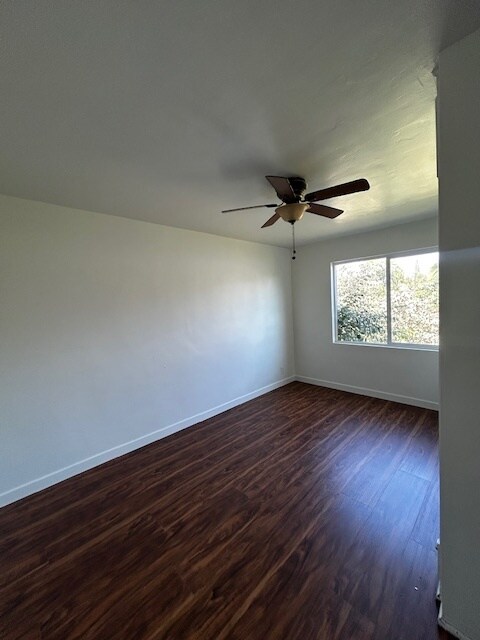 Foto del edificio - 10620 Downey Ave