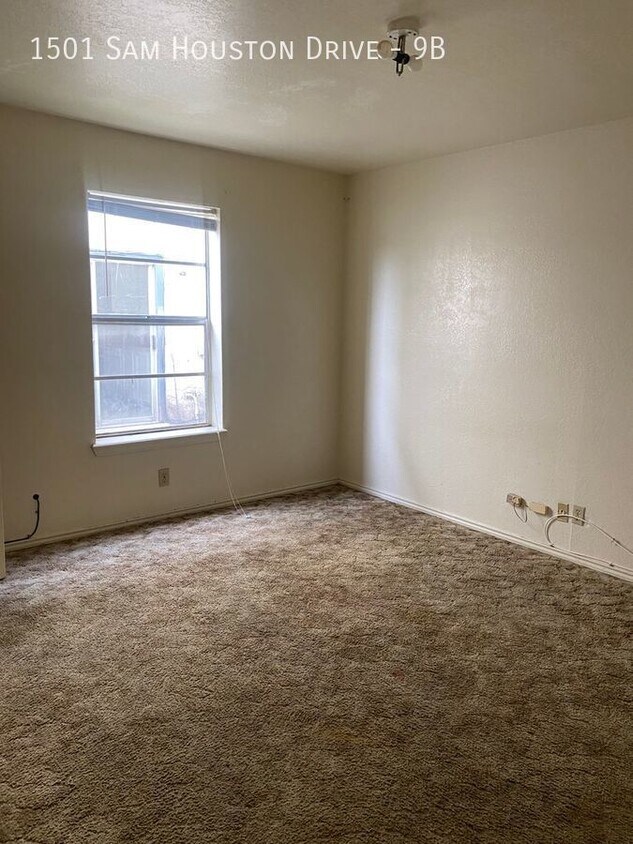 Primary Photo - Now leasing