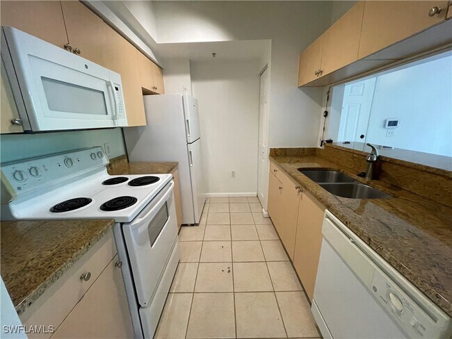 Building Photo - 1170 Reserve Way