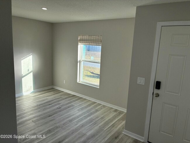 Building Photo - 487 Dadeville St SE