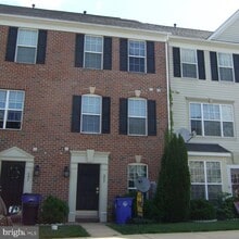 Building Photo - 607 Cawley Dr