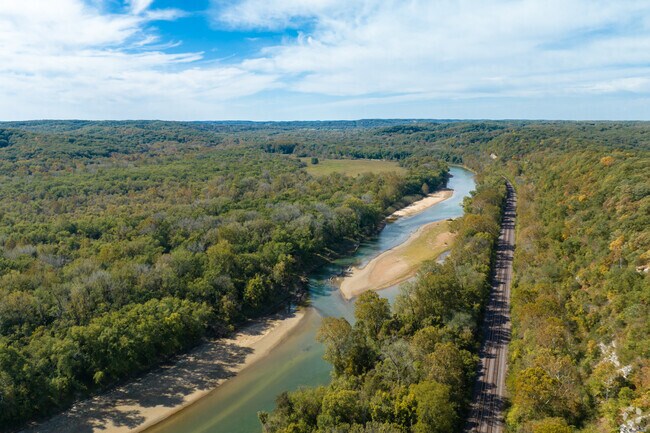 Castlewood State Park has a Meramec River view from many points in the park.