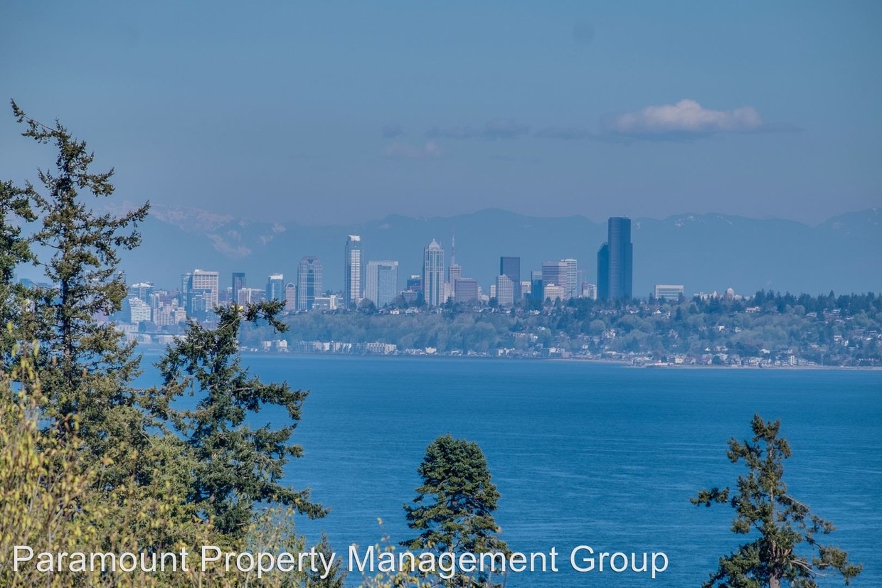 Primary Photo - 7800 SE Monte Bella Pl