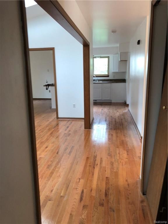Building Photo - 45252 Claymore Dr