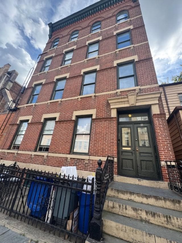 Building Photo - 37 Mercer St