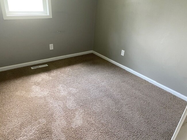 Building Photo - Belton Single Family Home