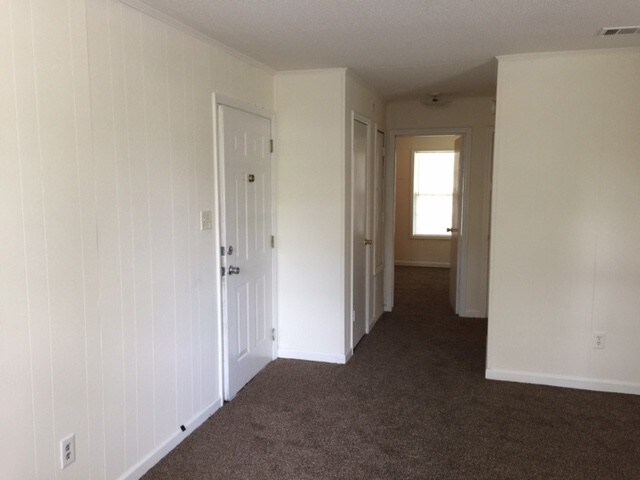 Inside Appartment - Mae Place